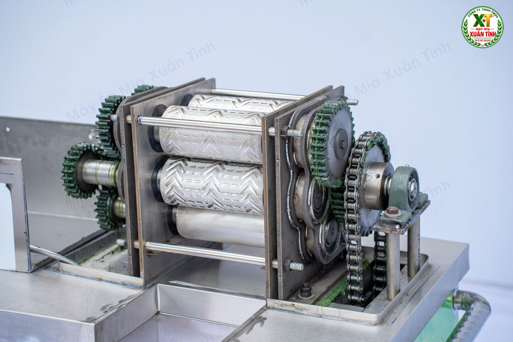 Chi Tiet Xe Nuoc Mia 6 Lo 90 Tu Kinh Model 2000 9
