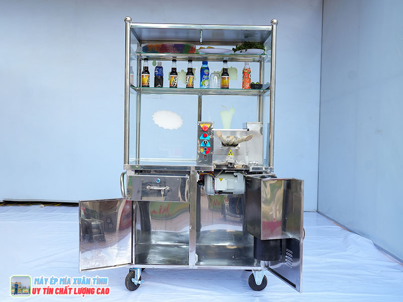 Xe nước mía có tủ kính có cần thiết không?